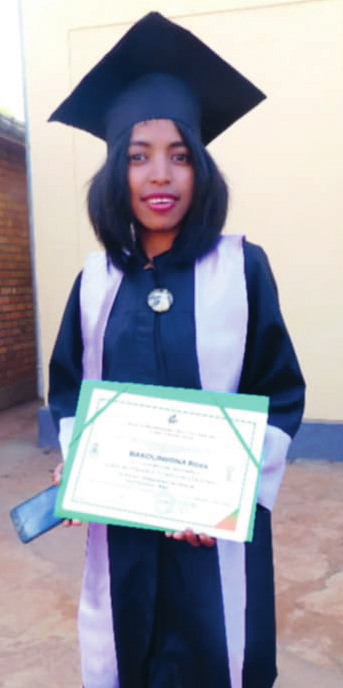 Rosa Bakolinirina, Madagascar